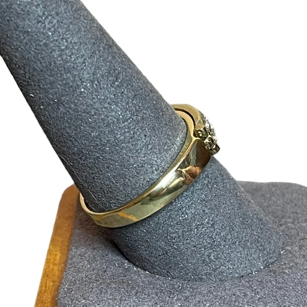 Gold Tone & Baby Rhinestone Hidden Message “I‎ Love You” Clasp Band Ring 10 1/4
